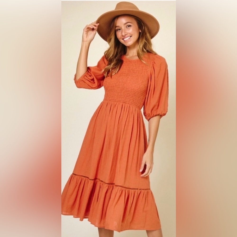 BOHEMIAN HALF PUFF SLEEVE DRESS